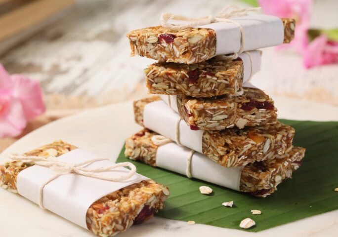 Granola No-Bake Healthy Snack Bars