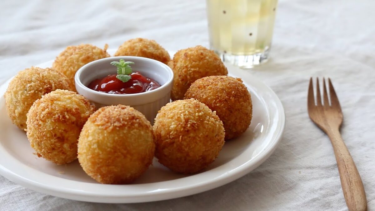 Potato Cheese Balls | potato | cheese | balls | Taste Life