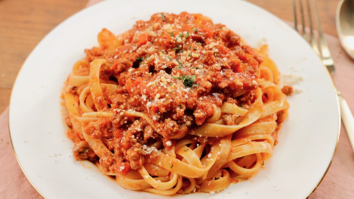 How to Make Bolognese Sauce | sauce | Taste Life