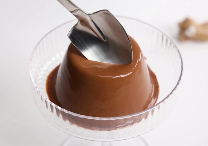 Easy & Creamy Chocolate Pudding