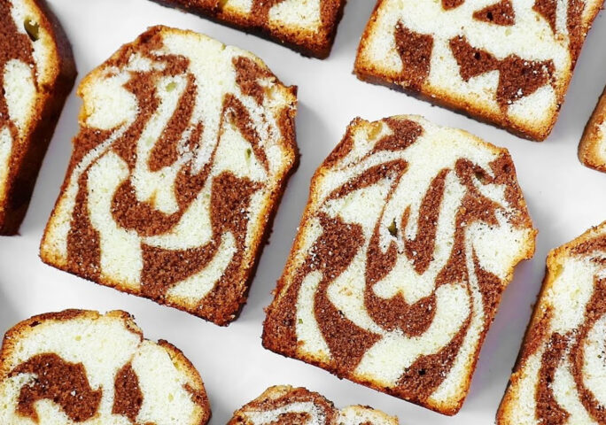 How to make a beautiful marbled appearance: Chocolate& Vanilla pound cake