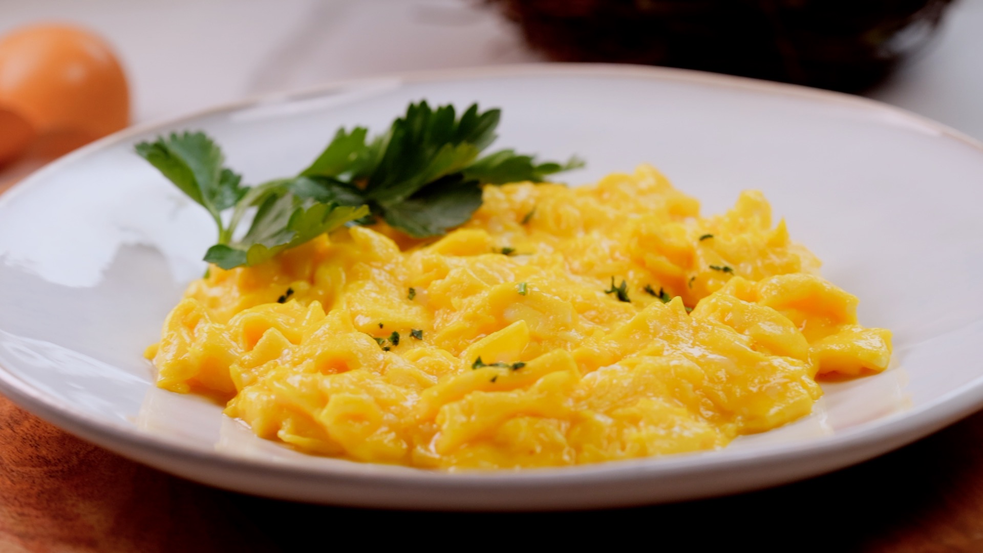 Easy Scrambled Eggs Recipe! 5 Minutes To Perfection! - Living On A Dime