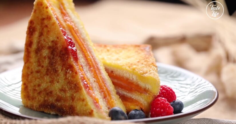 Ham and Cheese Sandwich