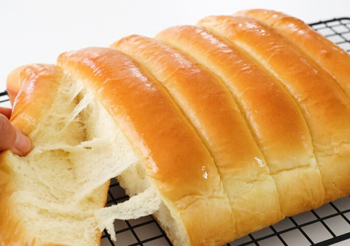 Never seen such fluffy bread made with condensed milk! Soft as clouds! Extremely easy and delicious