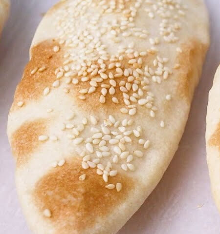 Mix flour and water is so amazing! 4 ingredients! Crispy balloon flatbread! 10 minutes baking